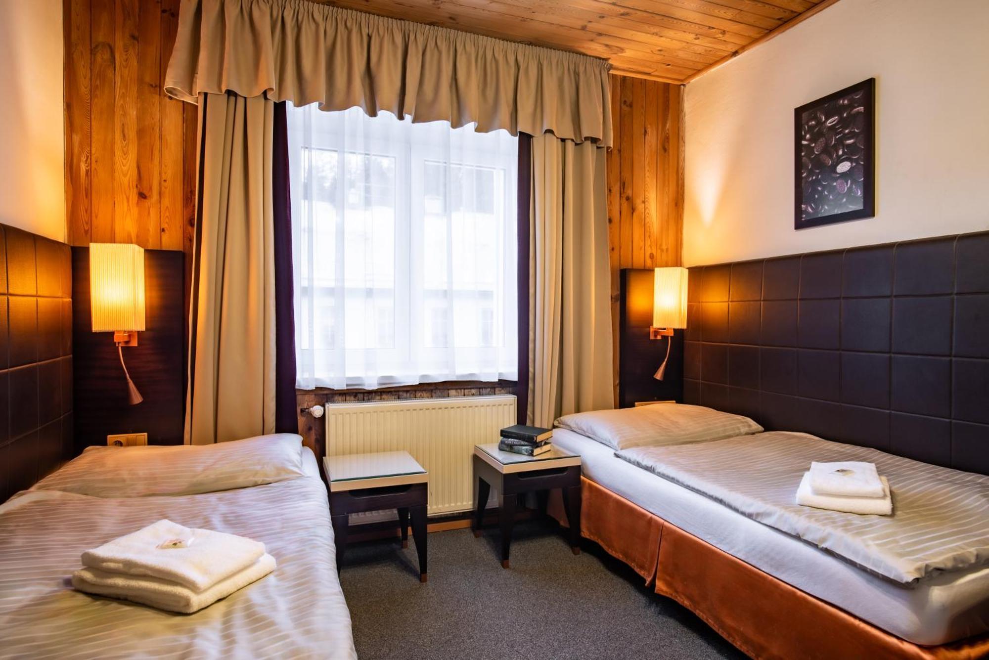 Hotel Schwarz Nové Hamry Εξωτερικό φωτογραφία